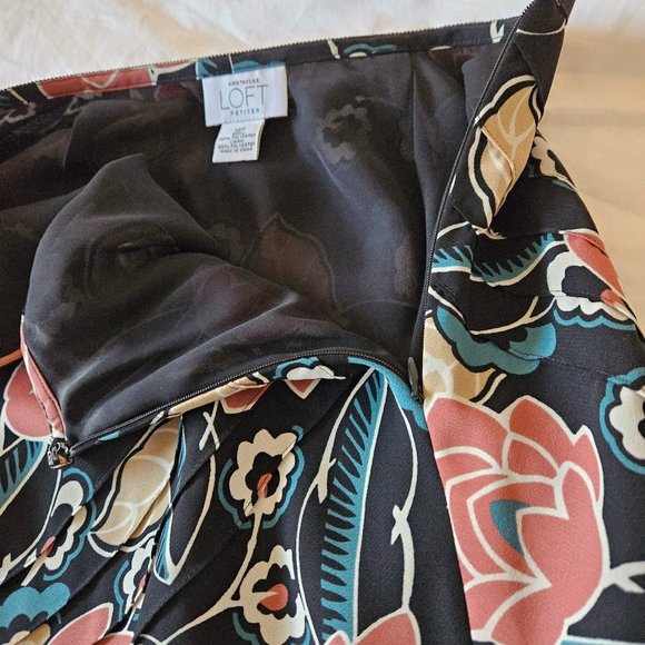 Ann Taylor multi coloured skirt - Picture 13 of 14